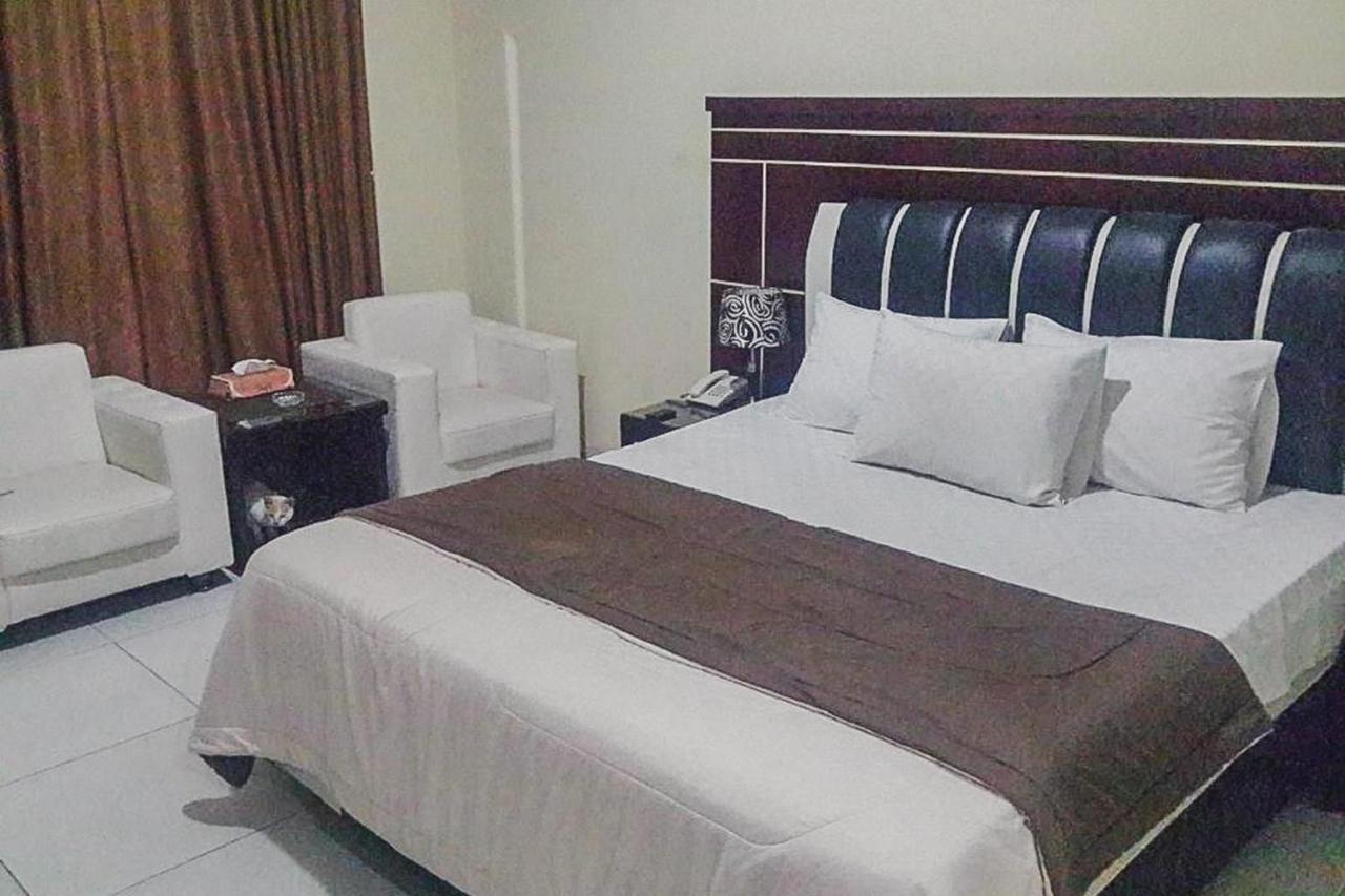 Wisma Belerang Kalianda Mitra Reddoorz Bagian luar foto